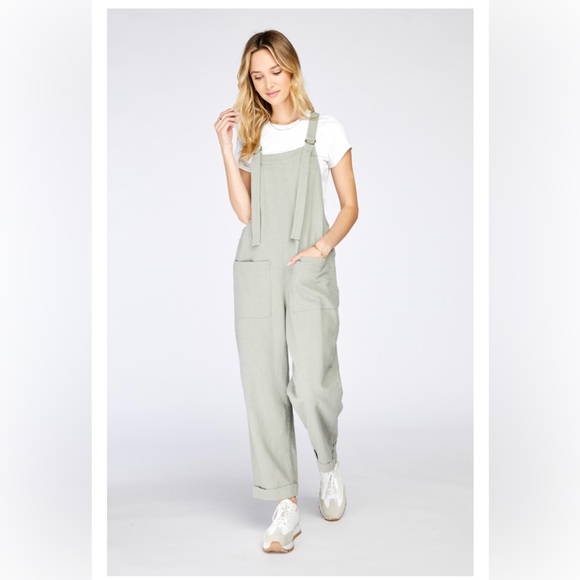 GENTLE FAWN
JUMPSUIT AUSTEN - ALOE - Picture 3 of 8